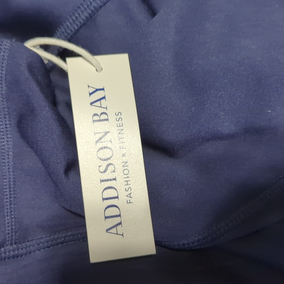 *new with tags* Addison Bay Navy Cropped Leggings with Pink Stripes size 4X - Picture 5 of 6